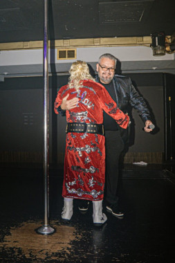 dollhouse-warren-bday-2025-124