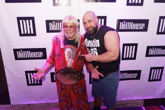 dollhouse-warren-bday-2025-185