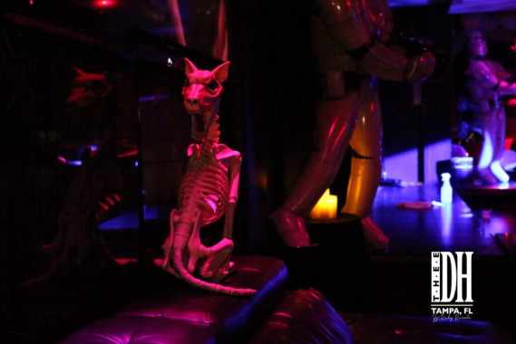 Thee-Dollhouse-Halloween-2021.06-1-scaled