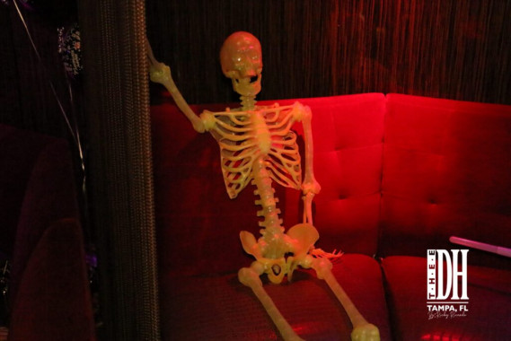 Thee-Dollhouse-Halloween-2021.10-1-scaled